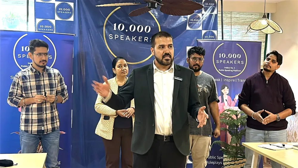A public speaking class in progress