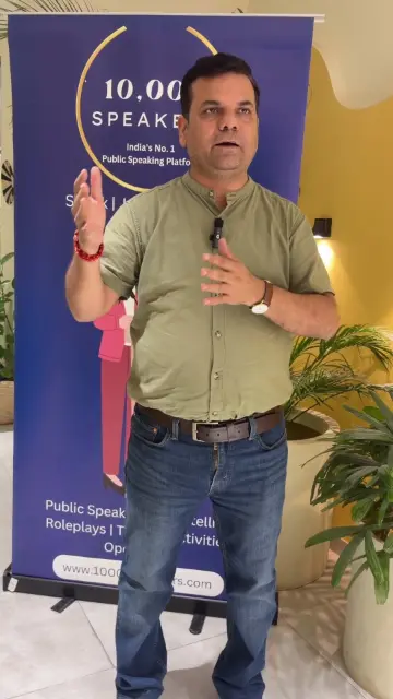 Akhilesh Bhadouriya on the public speaking course at 10,000 Speakers
